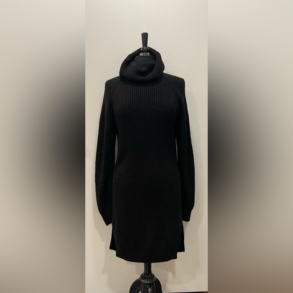 TOBI BLACK TURTLENECK SWEATER MIDI DRESS size S